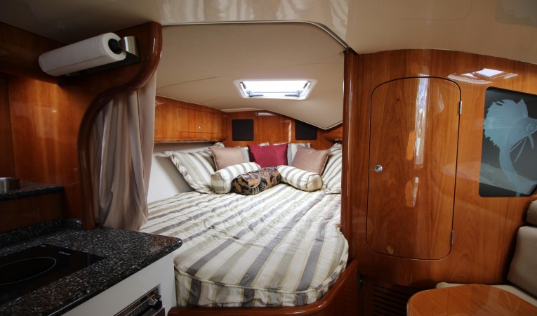 35 Scout Boats Galley & Berth