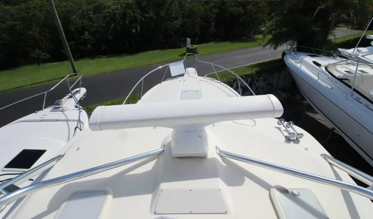 35 Scout Boats Open Array Radar