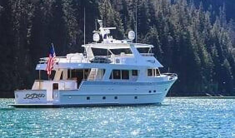 88 Outer Reef Yachts 