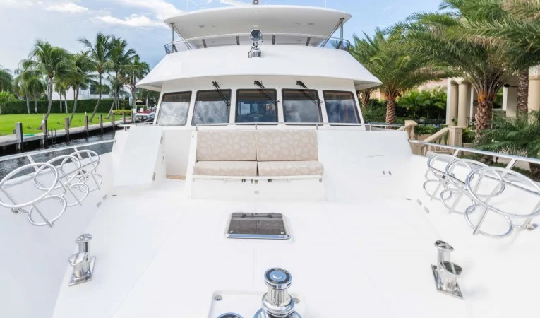 88 Outer Reef Yachts 