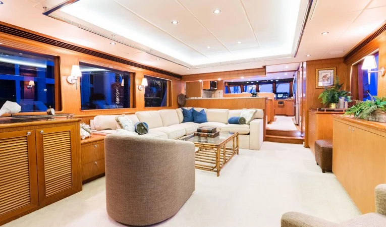 88 Outer Reef Yachts 