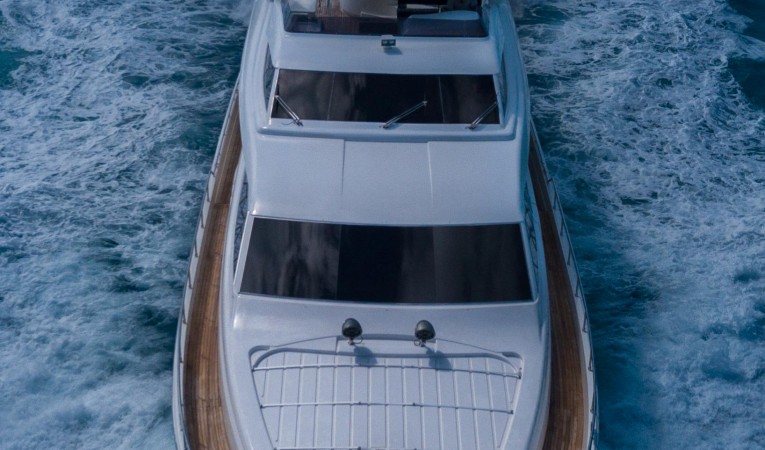 88 Ferretti Yachts 