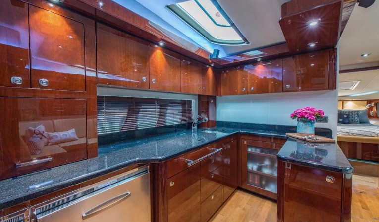 58 Sea Ray Galley