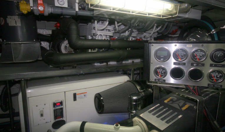 82 Horizon Engine Room Starboard
