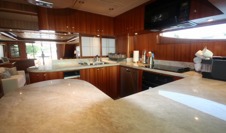 82 Horizon Galley Aft