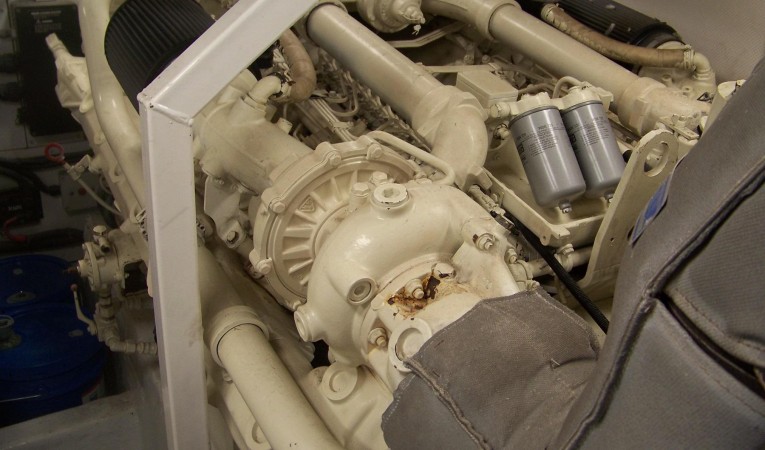 68 Viking Sport Cruisers 