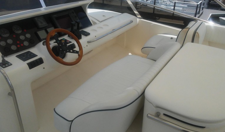 68 Viking Sport Cruisers 