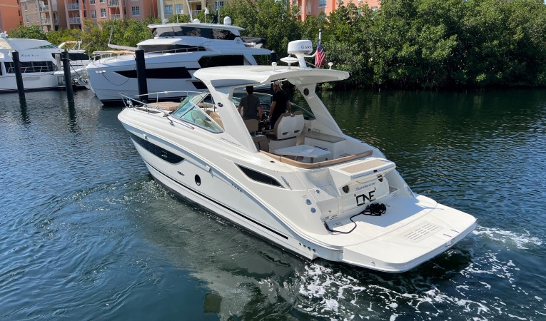 35 Sea Ray 