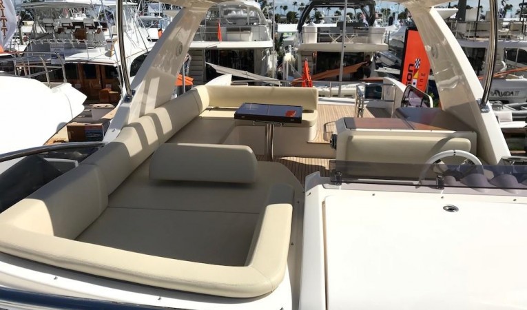 60 Azimut 