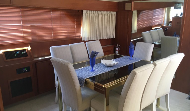 50 Chris Craft Salon