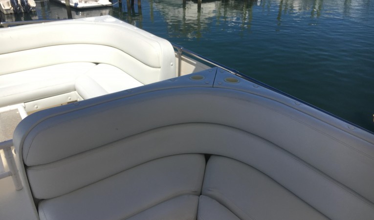 50 Chris Craft Flybridge
