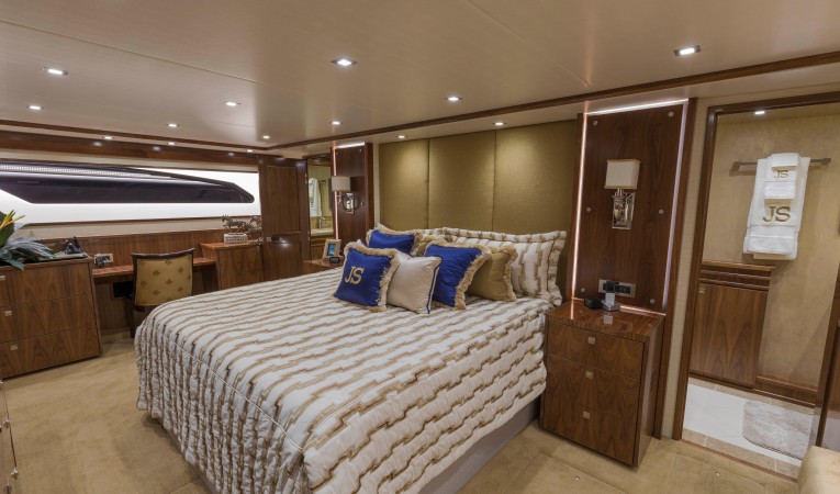 92 Viking Master Stateroom