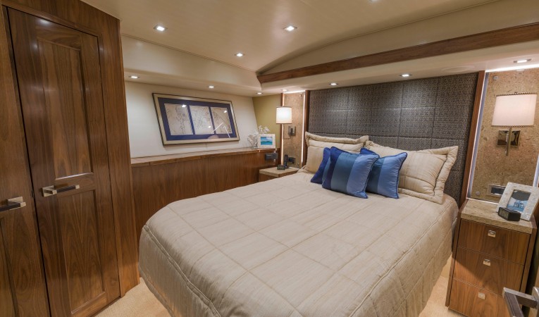 92 Viking VIP stateroom