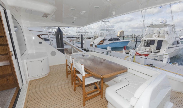 92 Viking Aft Deck