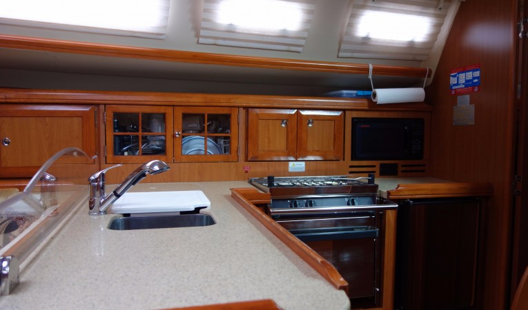 38 Hunter Galley