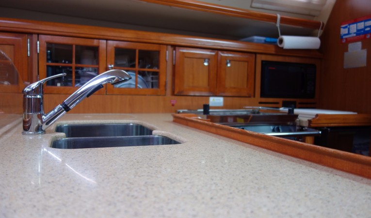 38 Hunter Coriander Galley Counter Top