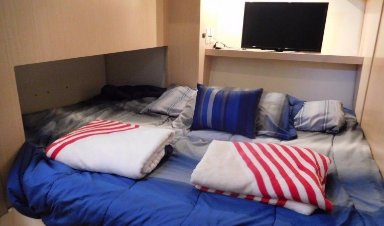 40 Tiara Mid-Cabin Stateroom