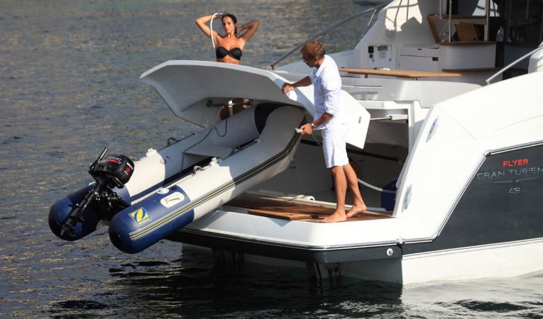 49 Beneteau Dinghy Storage