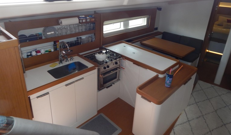 53 Beneteau 