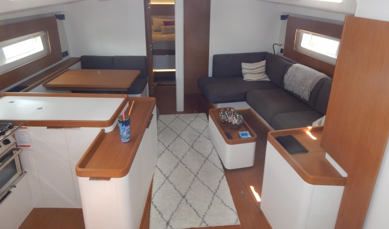 53 Beneteau 