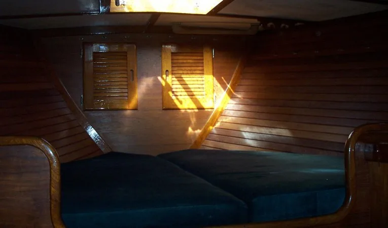 38 Alajuela Forward Berth