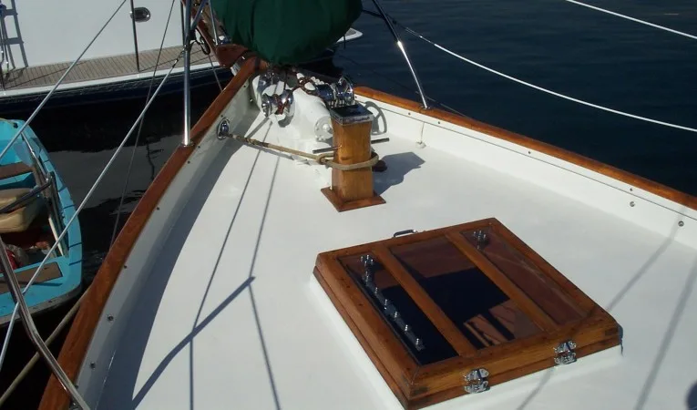 38 Alajuela Deck Forward