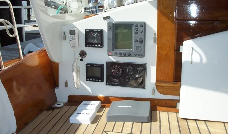 38 Alajuela Electronics