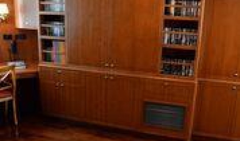 75 Cape Horn Entertainment Room