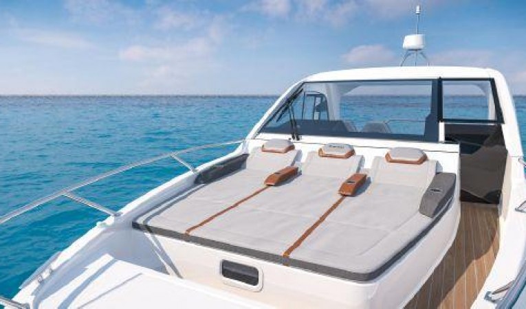 32 Beneteau 