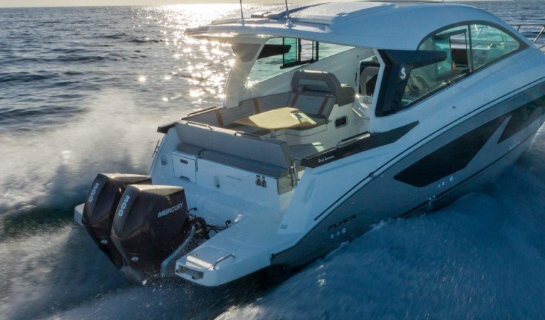 32 Beneteau 