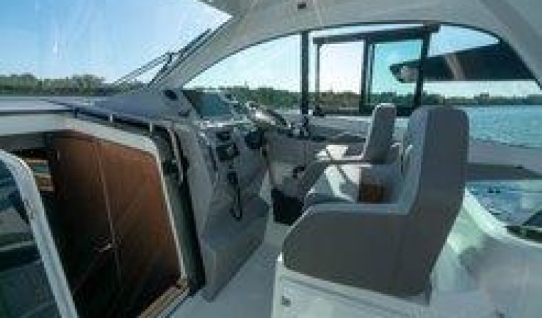 32 Beneteau 