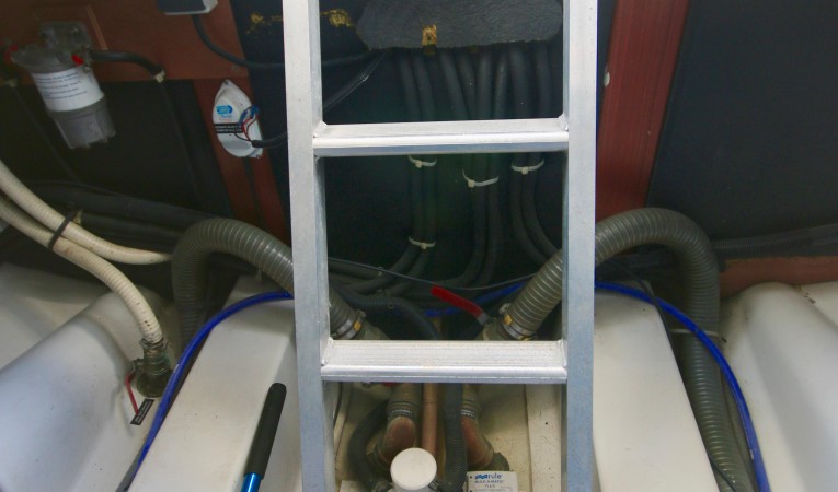 46 Beneteau Engine room access