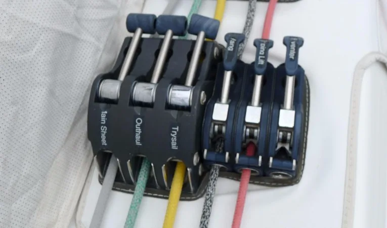 57 Beneteau Line stoppers