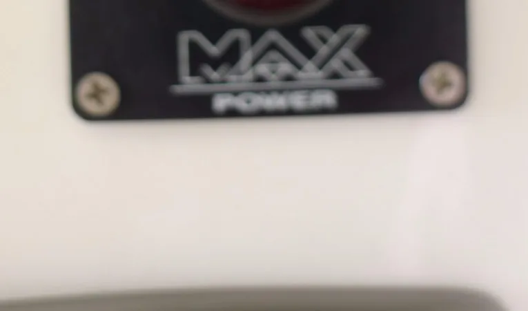 57 Beneteau Maxpower Bow Thruster