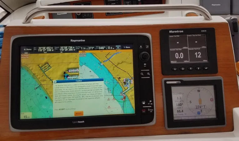 57 Beneteau Raymarine display