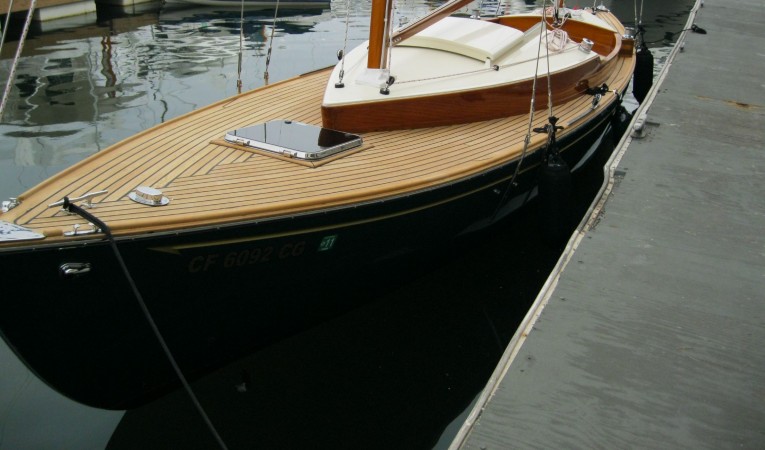 28 Herreshoff New Teak Deck