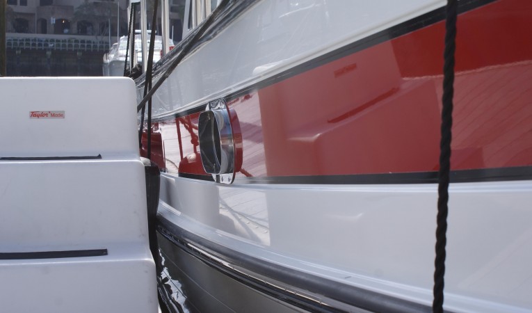 42 Nordic Tugs port gleam