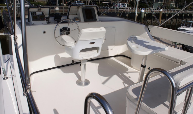 42 Nordic Tugs flybridge forward