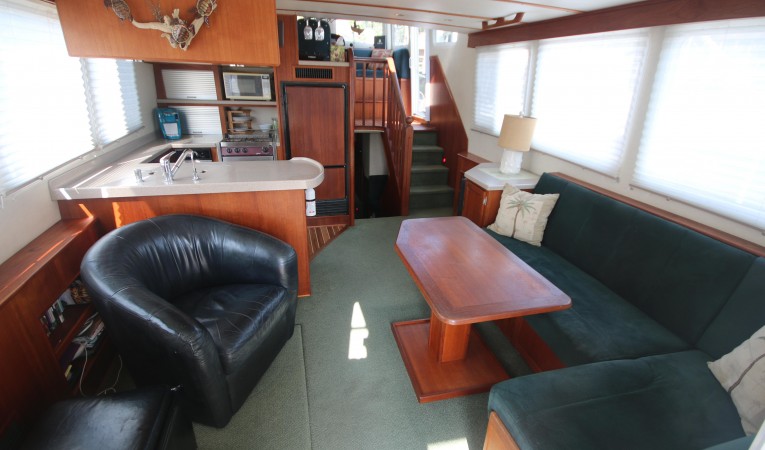 42 Nordic Tugs salon forward