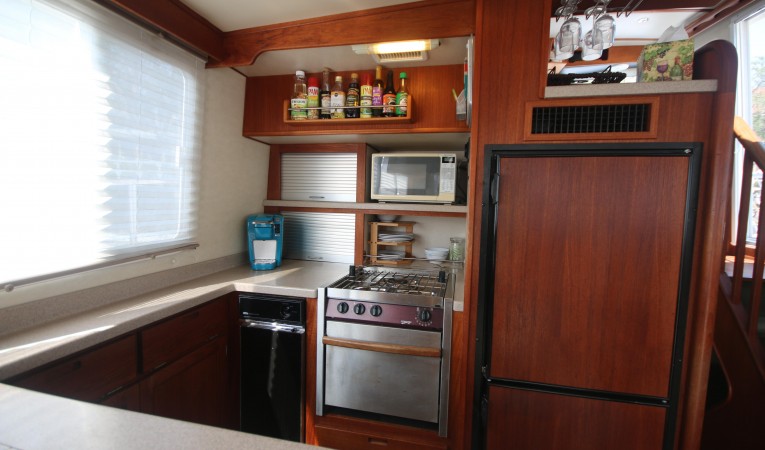 42 Nordic Tugs galley