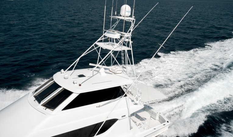 70 Hatteras 