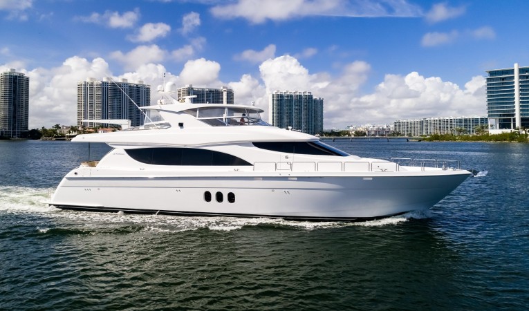 80 Hatteras 