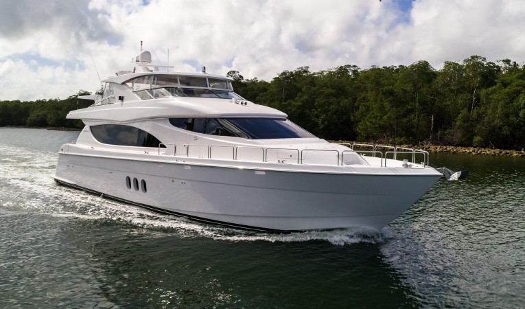 80 Hatteras 