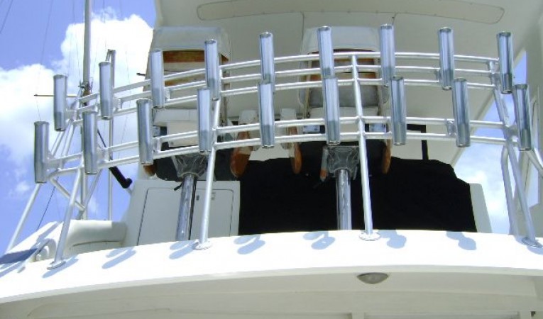 43 Bertram Rod Holders