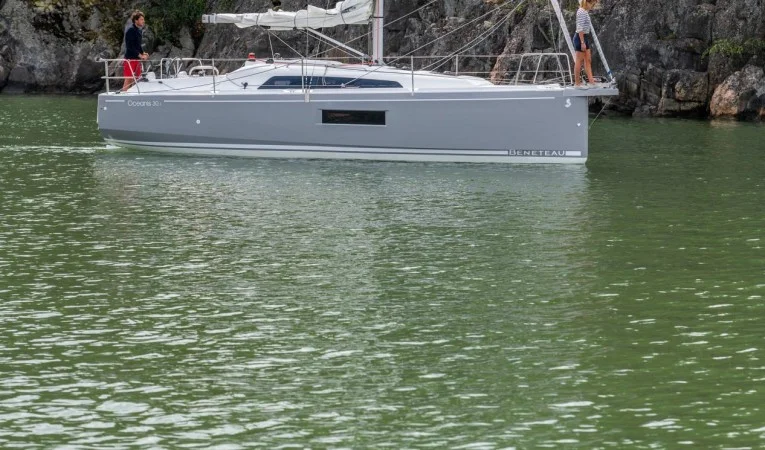 30 Beneteau 