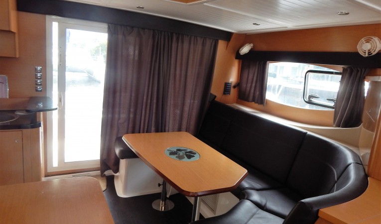 40 Fountaine Pajot 