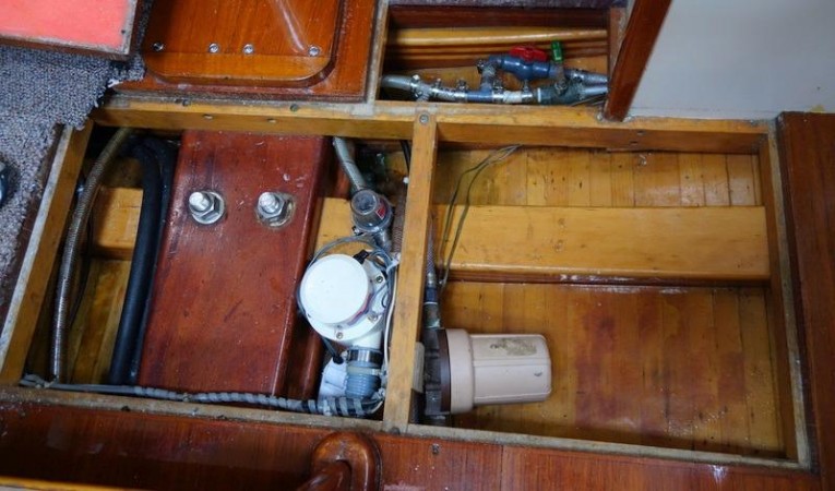 44 McGuire Bilge Detail