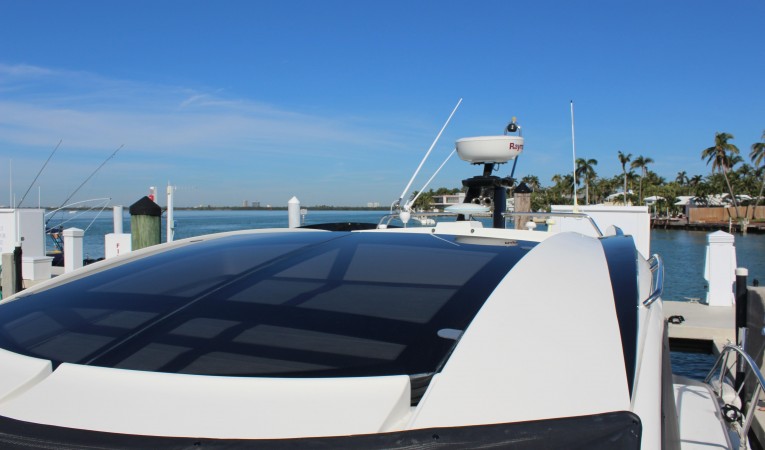 40 Marquis Electric Sunroof