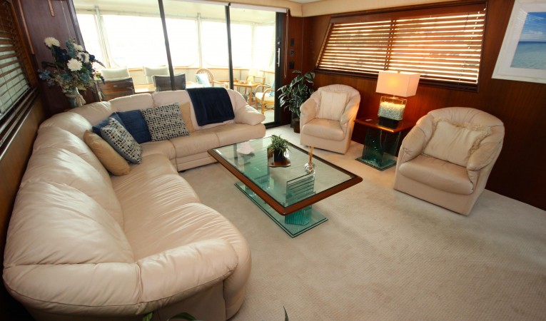 54 Hatteras Salon Looking Aft