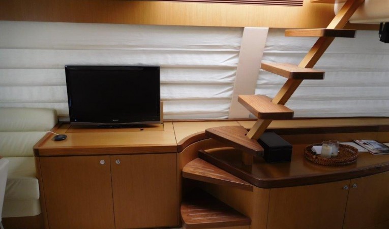 63 Ferretti Yachts Staircase to Flybridge from Salon